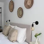 Ξενοδοχείο Paradis 4*