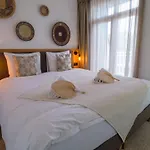 Paradis 4*