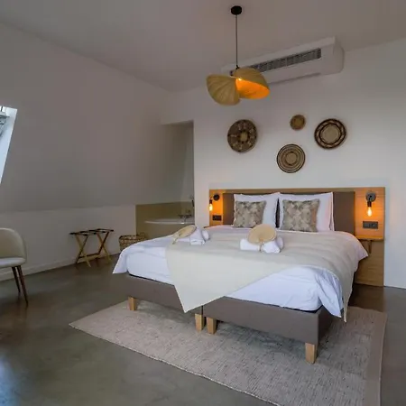 فندق Paradis 4*